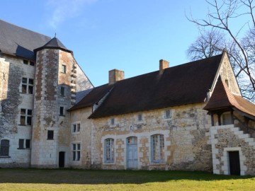 chateau_ot bauegois