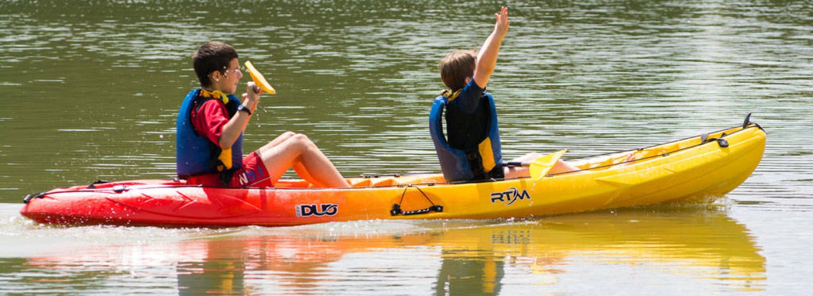 Canoes-kayaks